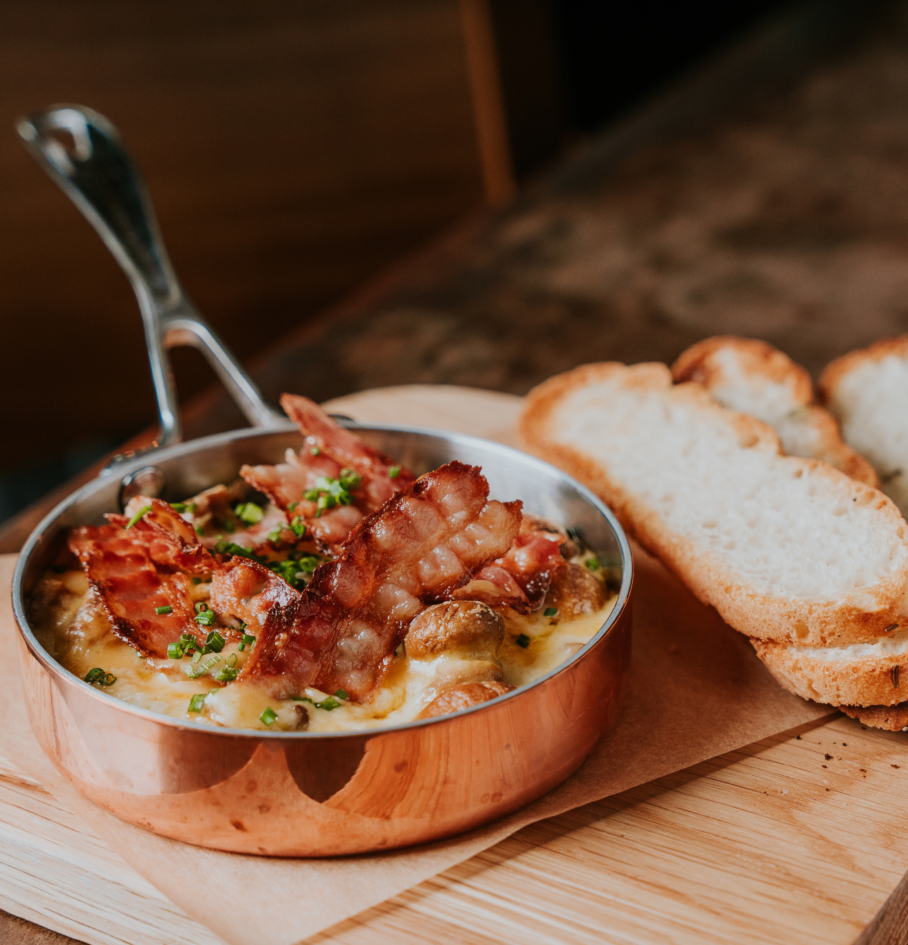 Dinner & Dining at The Green Dragon in Welton